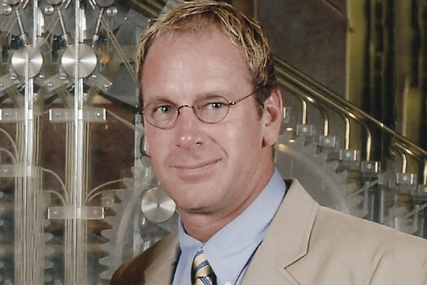 Bob Carter